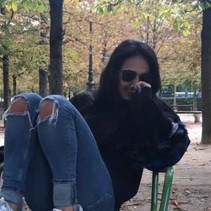 Meet your Posher, Natalia